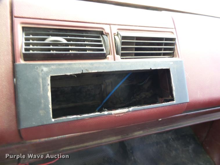 image for item AH9792 1991 Chevrolet 2500HD pickup truck