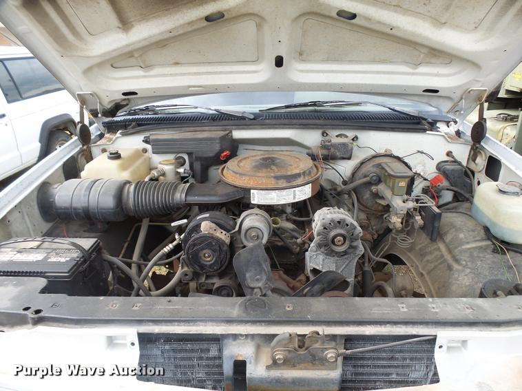 image for item AH9792 1991 Chevrolet 2500HD pickup truck