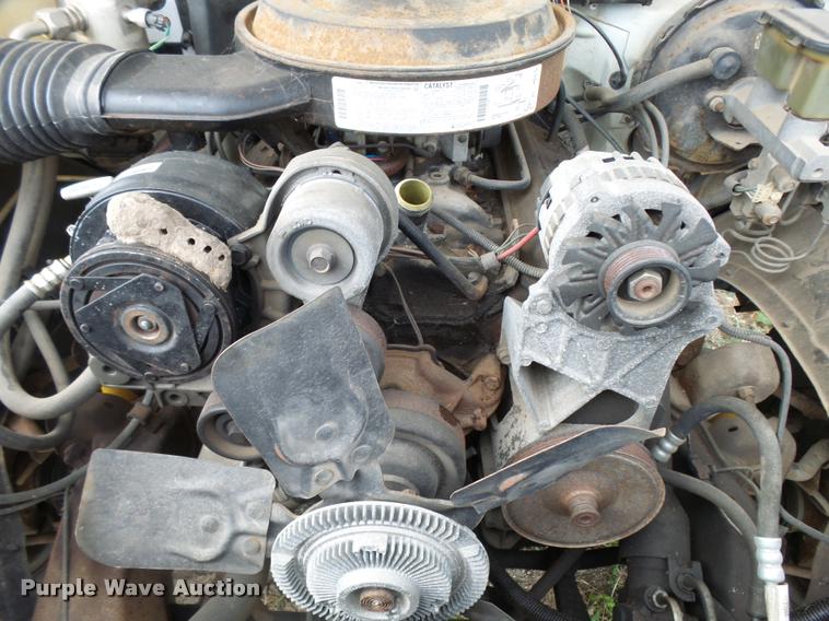 image for item AH9792 1991 Chevrolet 2500HD pickup truck