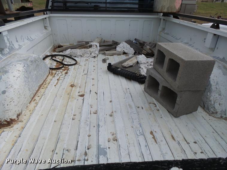 image for item AH9792 1991 Chevrolet 2500HD pickup truck