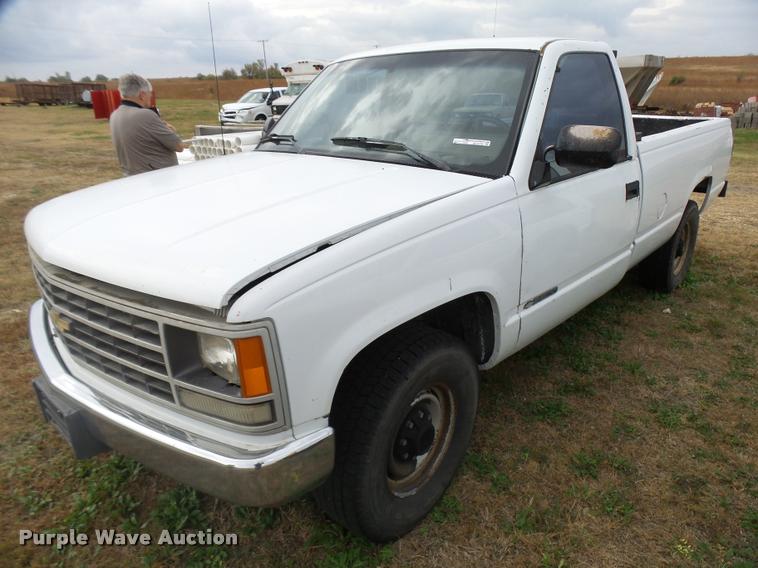 image for item AH9794 1991 Chevrolet 2500 pickup truck