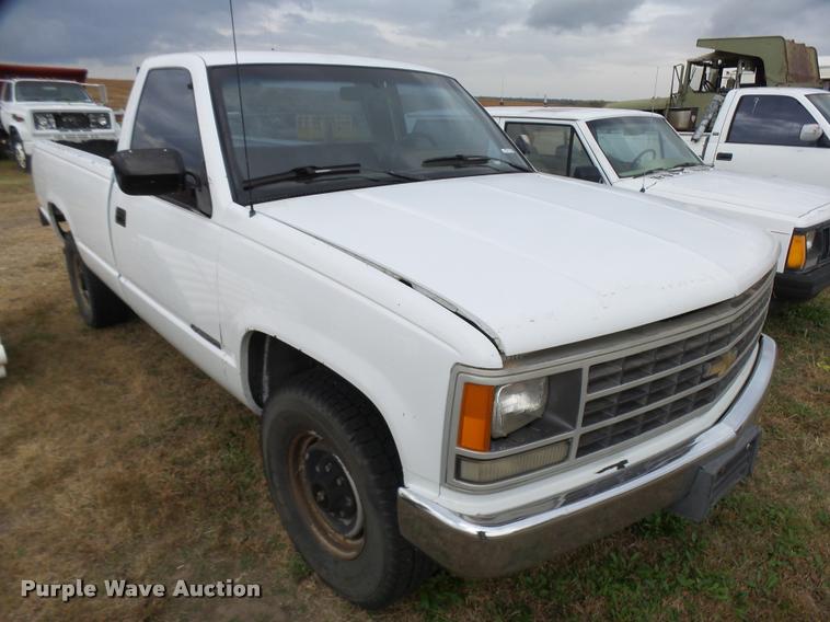 image for item AH9794 1991 Chevrolet 2500 pickup truck