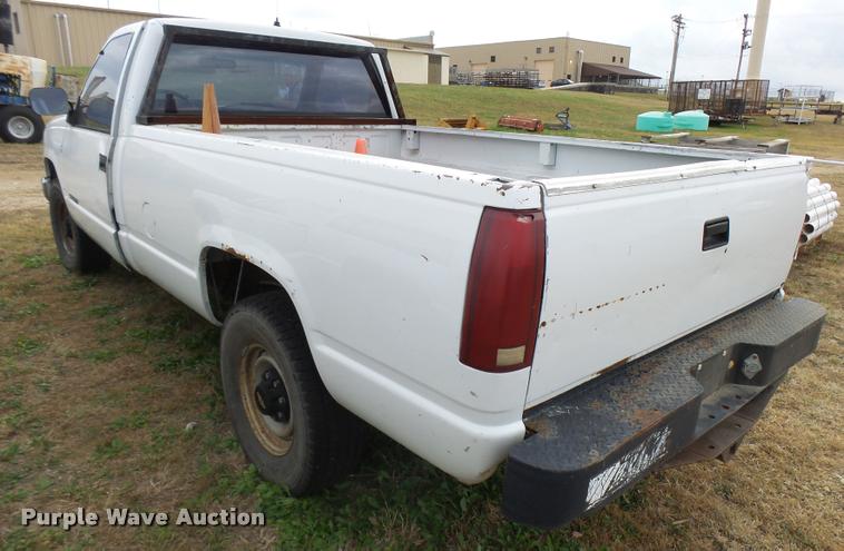 image for item AH9794 1991 Chevrolet 2500 pickup truck