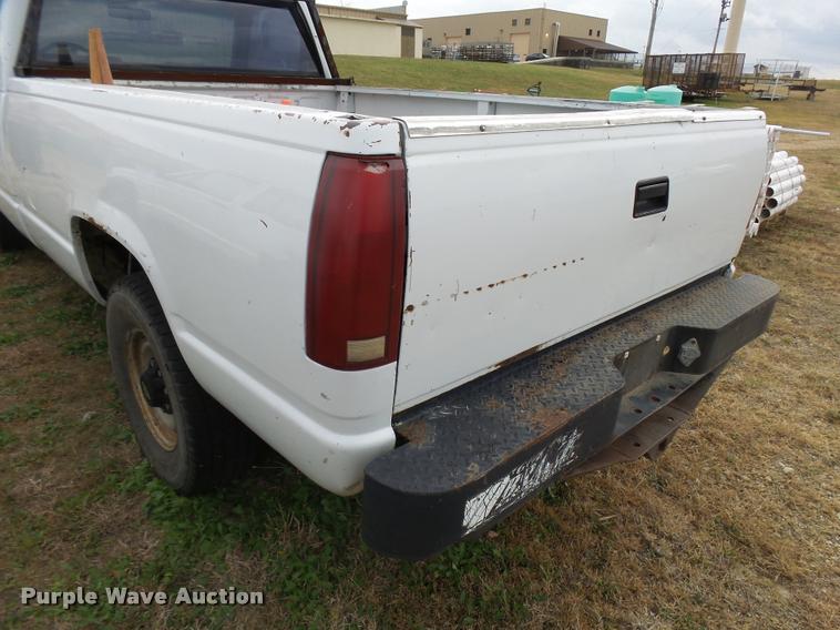 image for item AH9794 1991 Chevrolet 2500 pickup truck