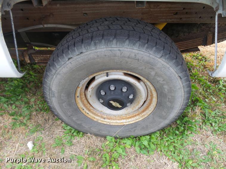 image for item AH9794 1991 Chevrolet 2500 pickup truck