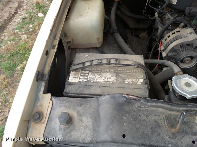 image for item AH9799 1991 Chevrolet S10 pickup truck