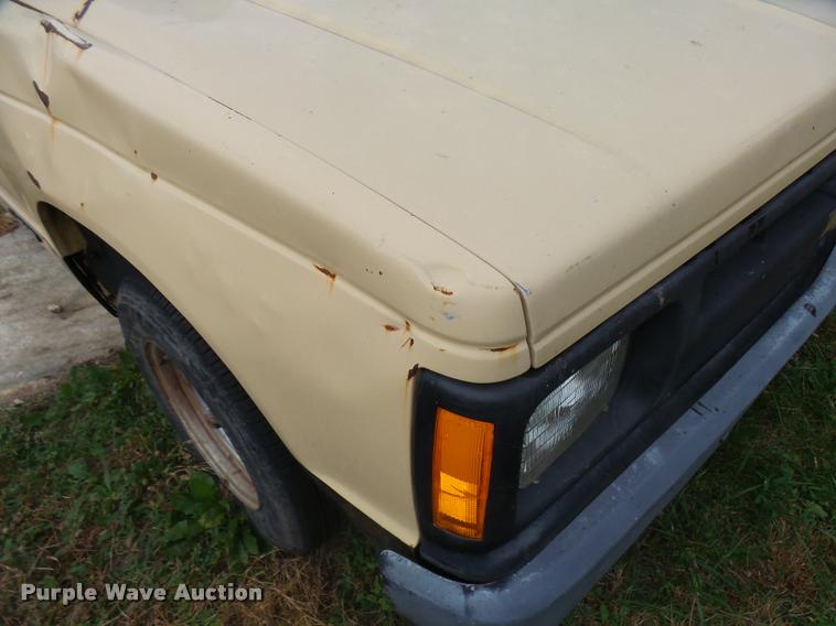 image for item AH9799 1991 Chevrolet S10 pickup truck