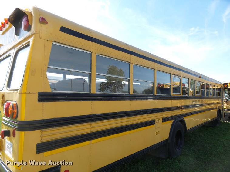 image for item AH9824 2000 Blue Bird TC2000 school bus