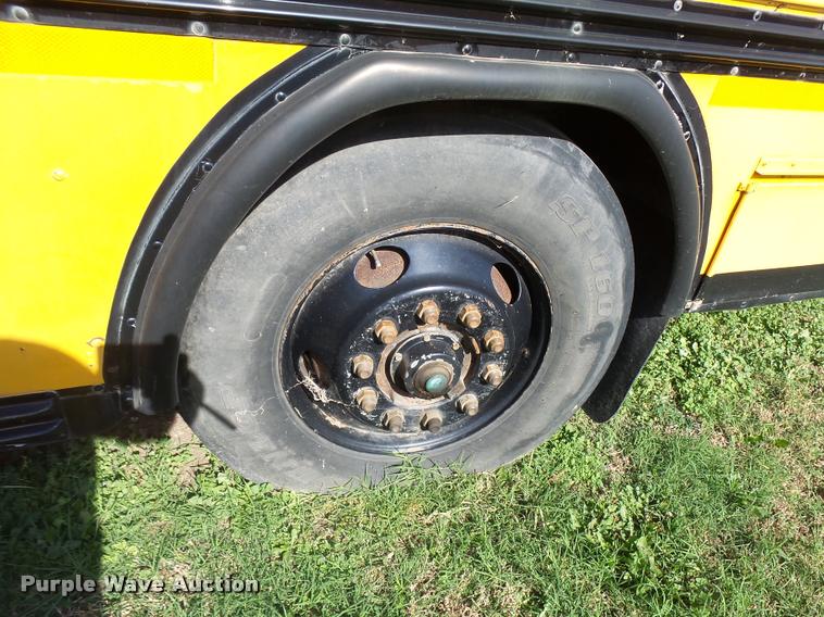 image for item AH9824 2000 Blue Bird TC2000 school bus