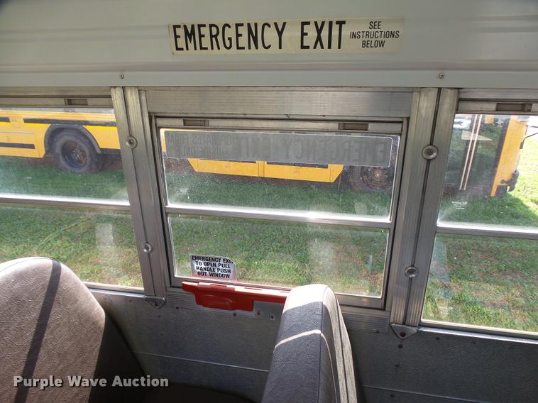 image for item AH9824 2000 Blue Bird TC2000 school bus