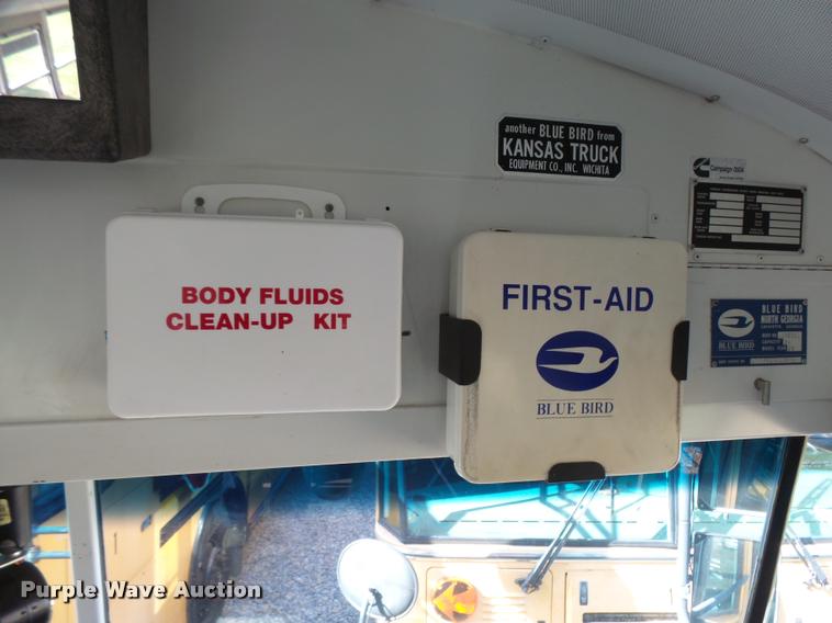 image for item AH9824 2000 Blue Bird TC2000 school bus