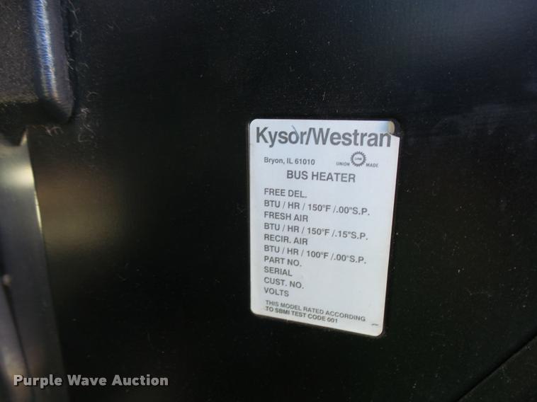 image for item AH9824 2000 Blue Bird TC2000 school bus