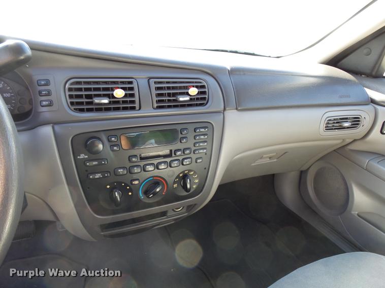 image for item AH9826 2007 Ford Taurus