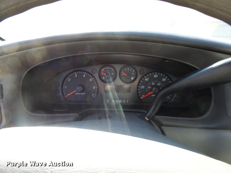 image for item AH9826 2007 Ford Taurus