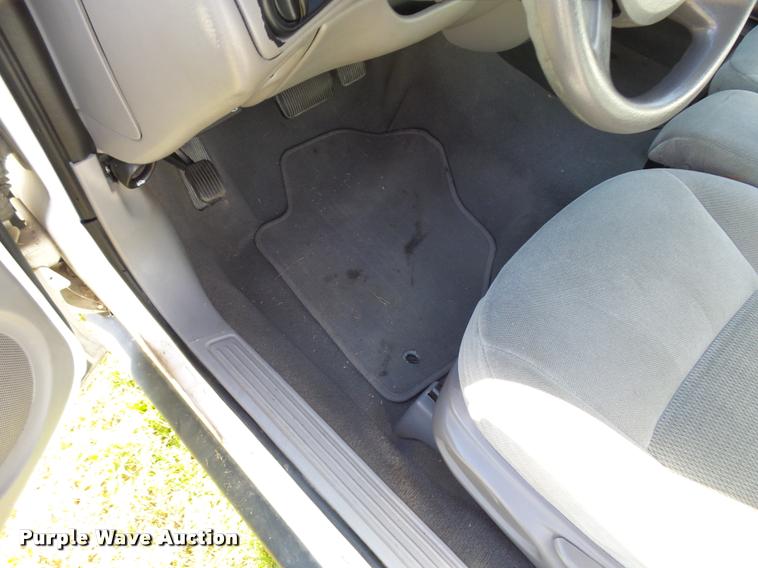 image for item AH9826 2007 Ford Taurus