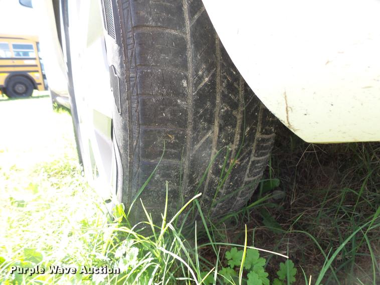 image for item AH9826 2007 Ford Taurus