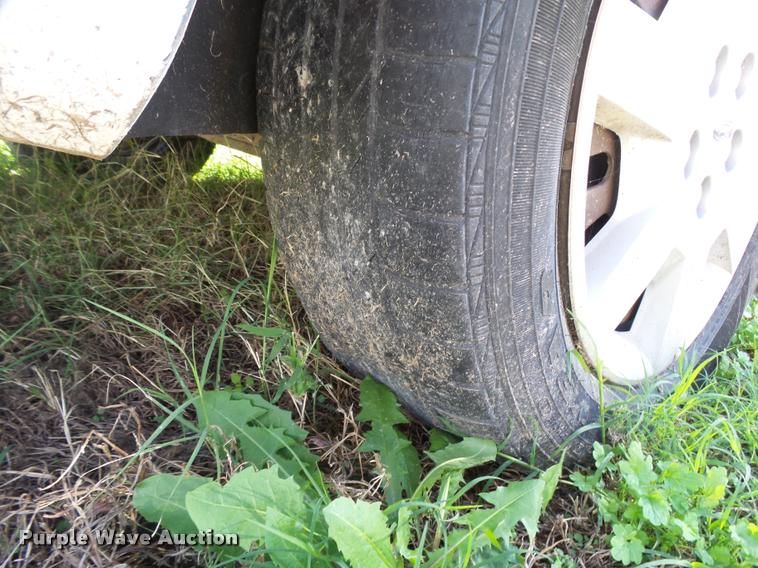 image for item AH9826 2007 Ford Taurus