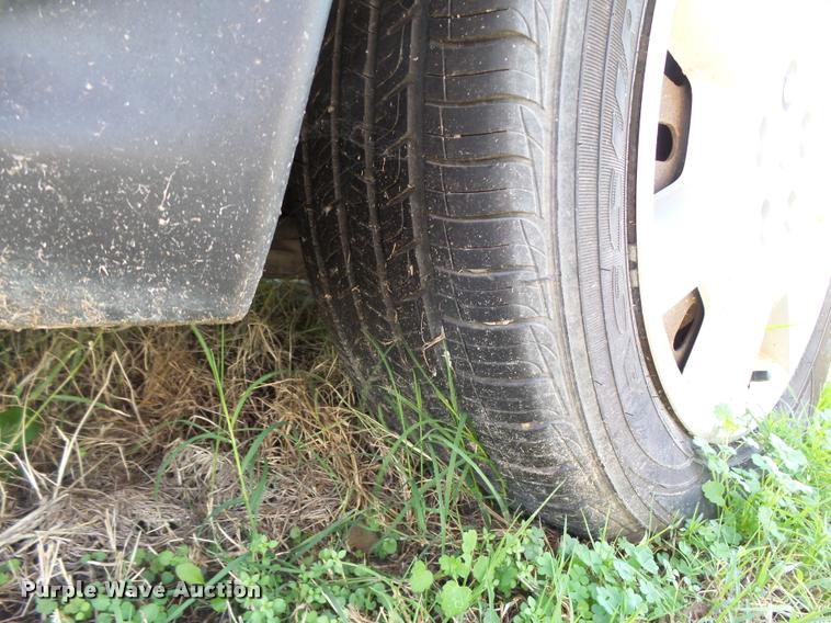 image for item AH9826 2007 Ford Taurus