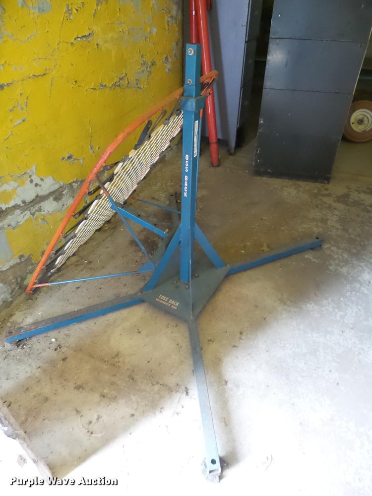 Varsity 100 toss back in Arkansas City, KS Item AH9834 sold Purple Wave