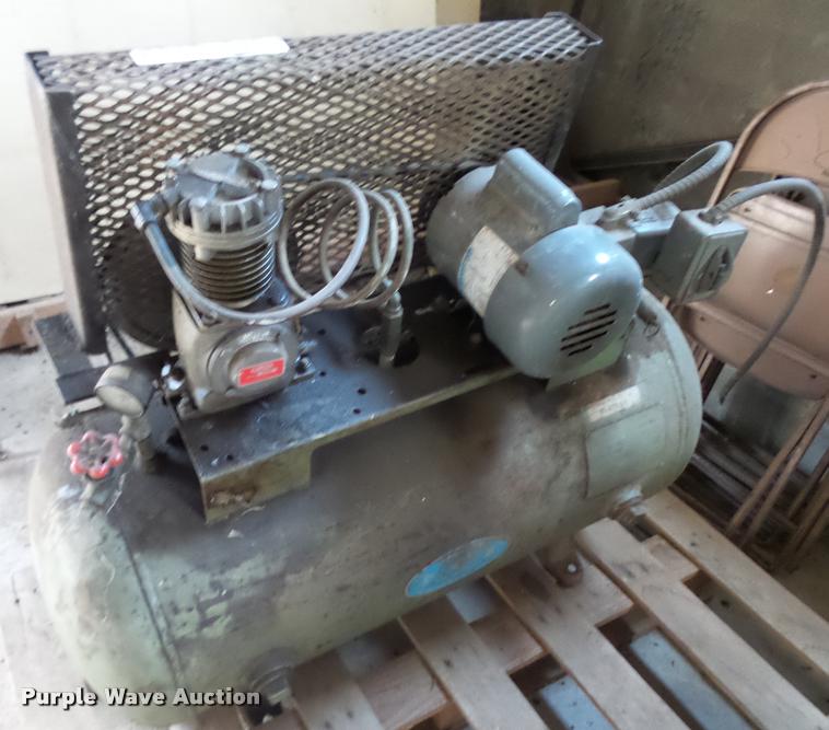 image for item AH9846 Johnson air compressor