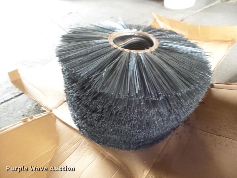 image for item AP9570 (31) street sweeper broom pads