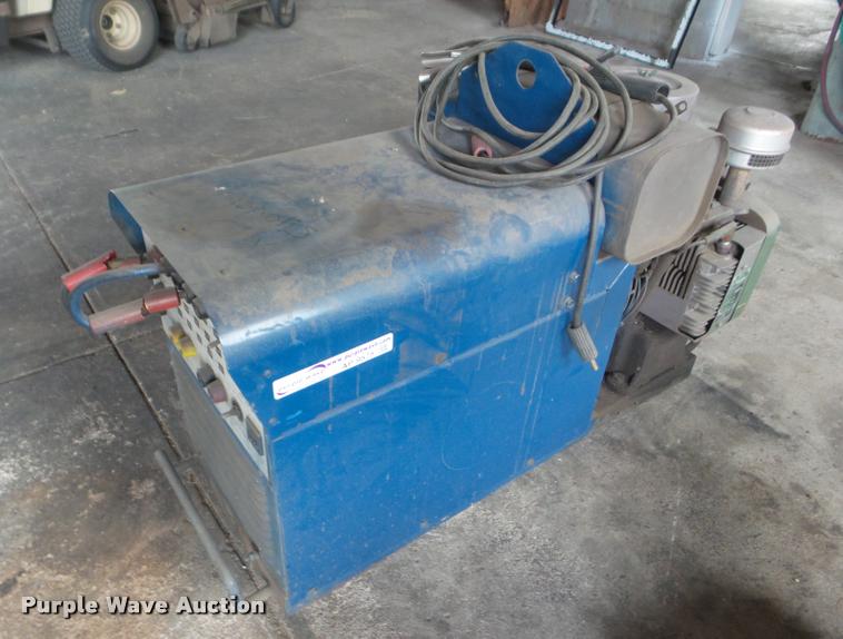 image for item AP9575 Miller 200LE arc welder/generator