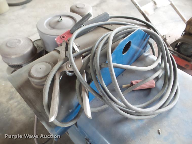 image for item AP9575 Miller 200LE arc welder/generator