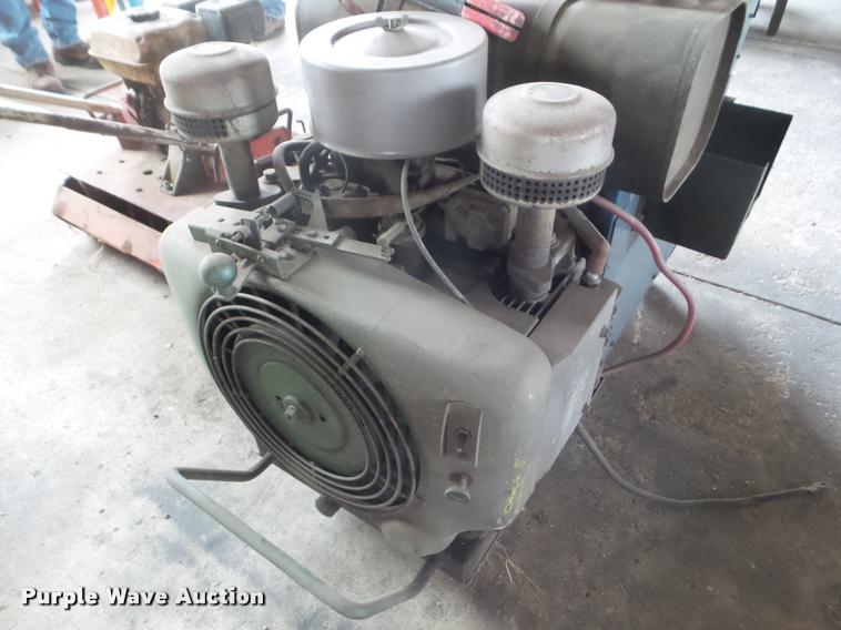 image for item AP9575 Miller 200LE arc welder/generator