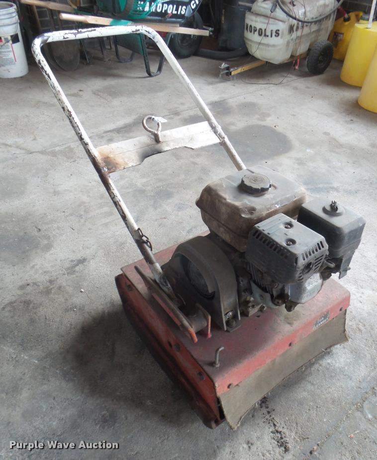 image for item AP9576 Plate compactor