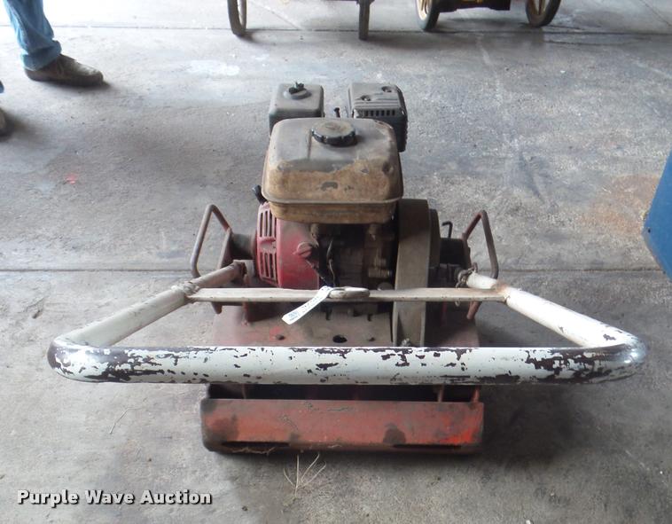 image for item AP9576 Plate compactor
