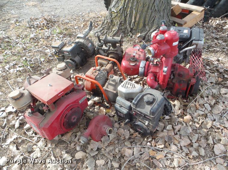 image for item AP9577 (6) water pumps
