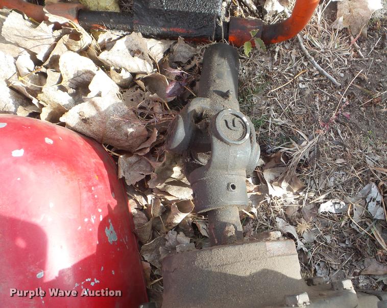 image for item AP9577 (6) water pumps