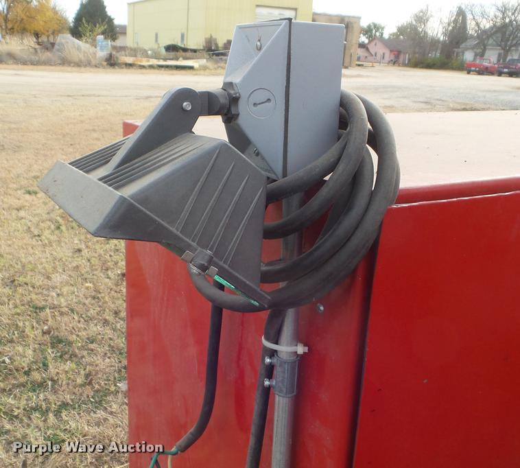 image for item AP9578 (2) storage boxes