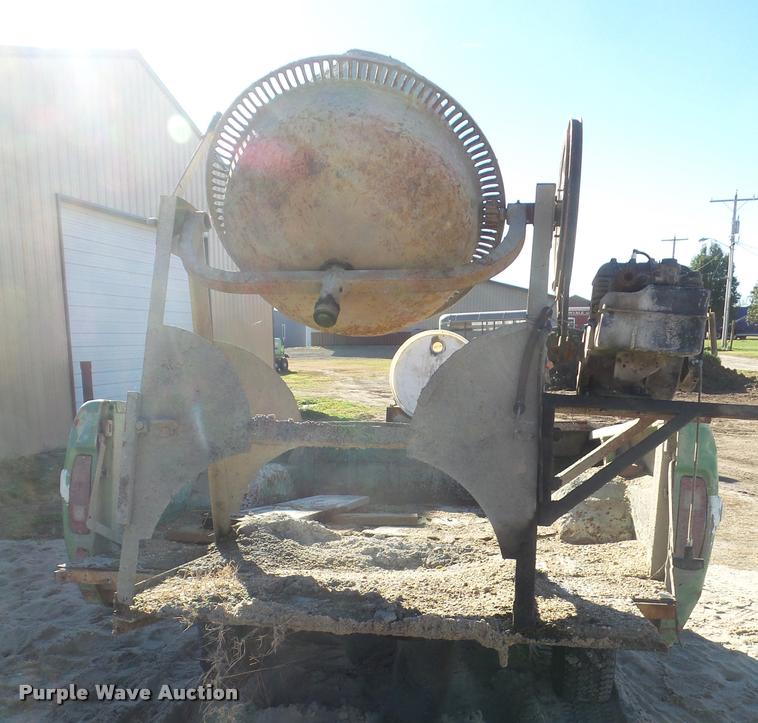 image for item AP9589 Shop built concrete mixer trailer