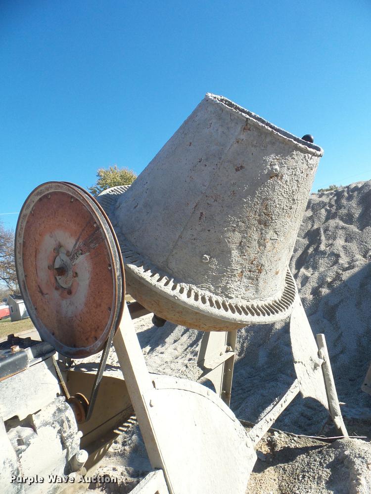 image for item AP9589 Shop built concrete mixer trailer