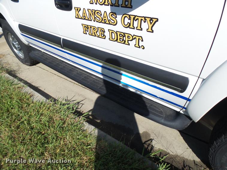 image for item AV9855 2003 Chevrolet Suburban SUV