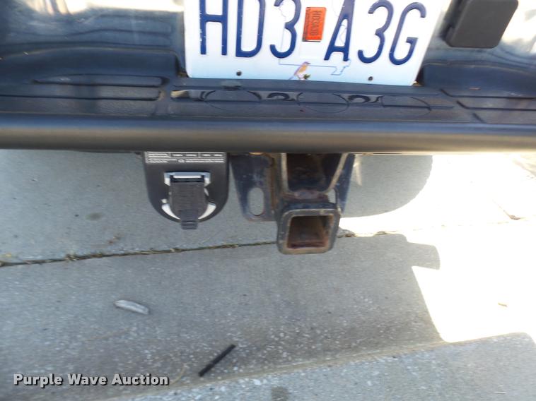 image for item AV9855 2003 Chevrolet Suburban SUV