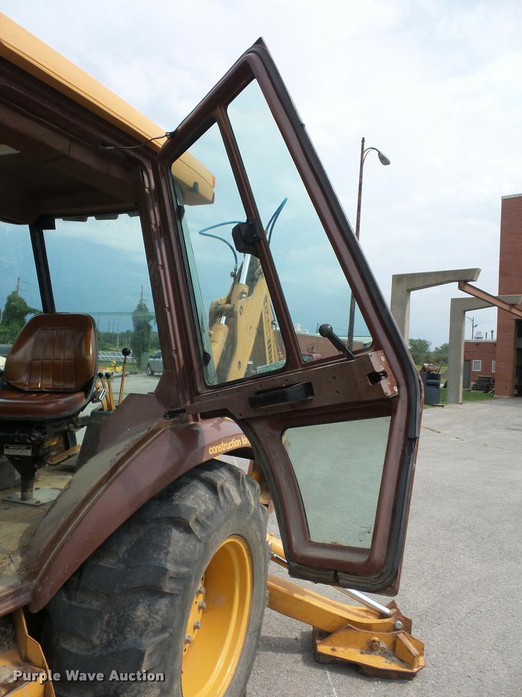image for item BG9678 Case 580K backhoe