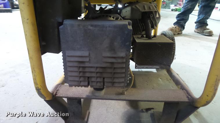 image for item BP9336 Mcculloch 5700 generator