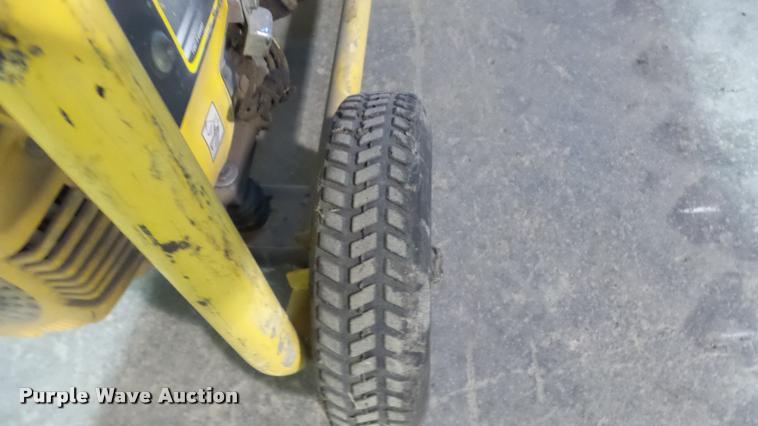 image for item BP9336 Mcculloch 5700 generator