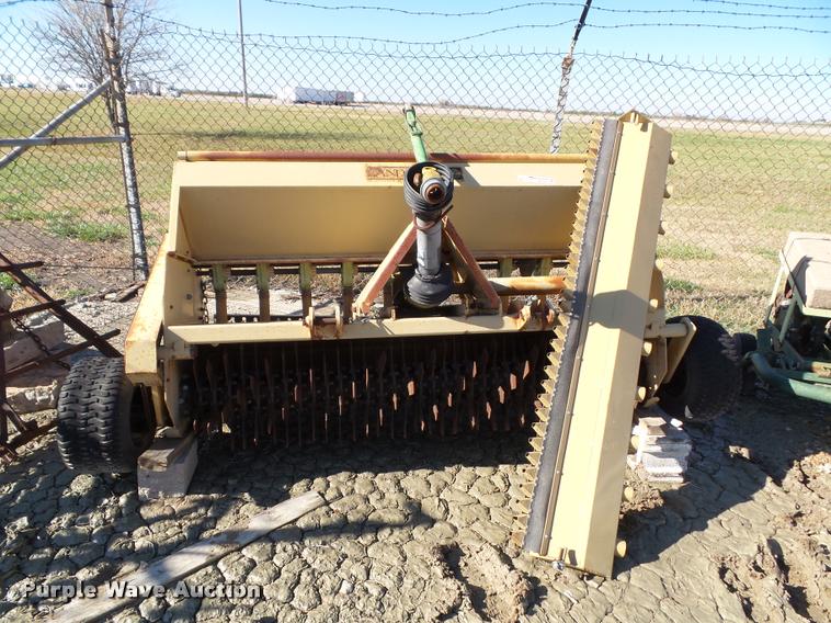 Land Pride 1572 seeder/slicer in Salina, KS Item BP9437 sold Purple