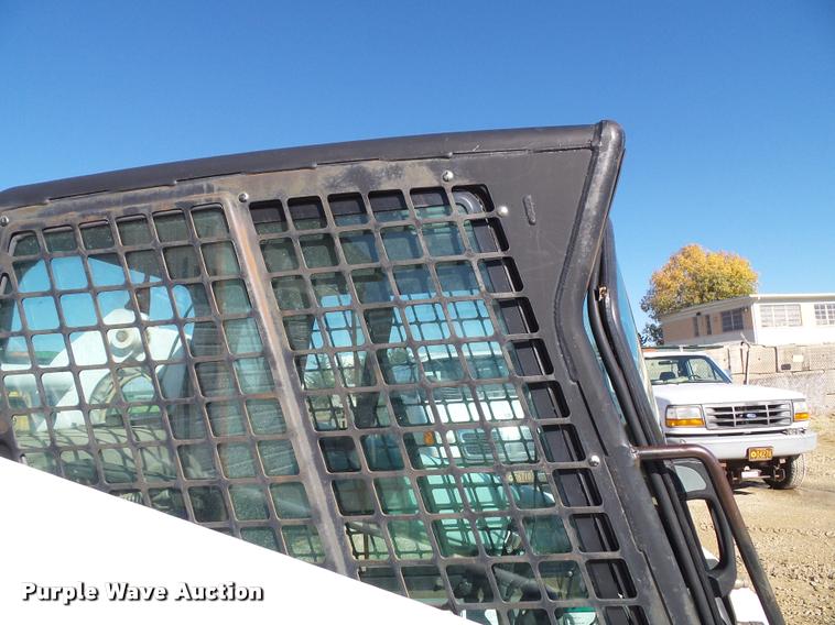 image for item BP9441 2001 Bobcat 773 skid steer