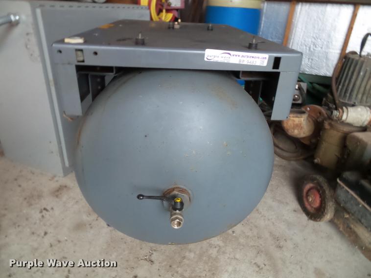image for item BP9483 Atlas air compressor