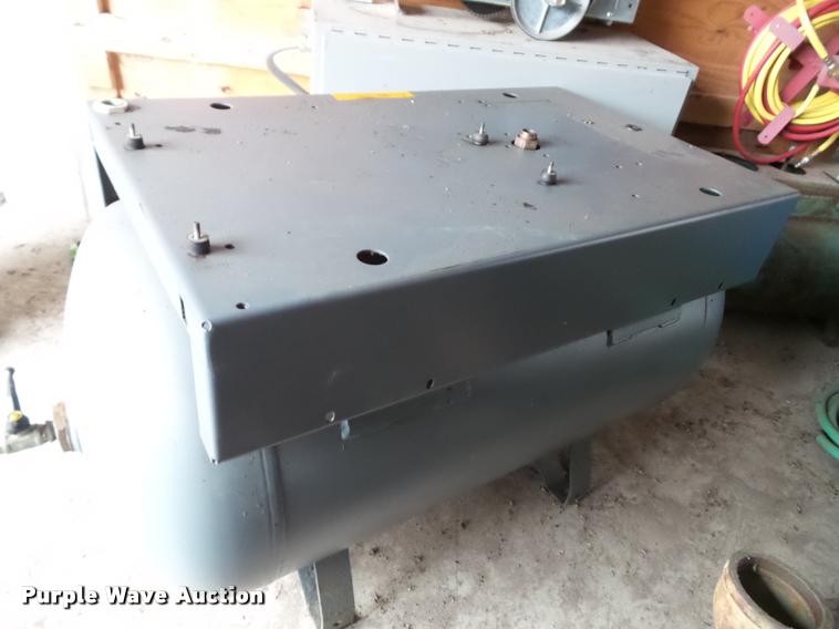 image for item BP9483 Atlas air compressor