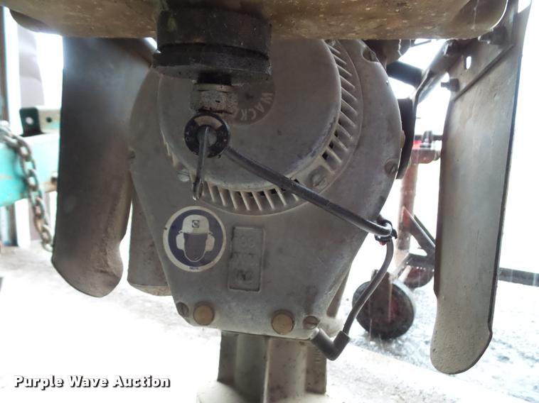 image for item BP9484 Concrete equipment