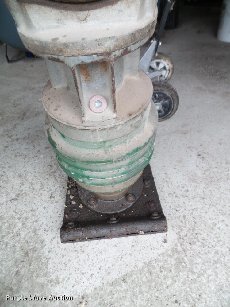 image for item BP9484 Concrete equipment