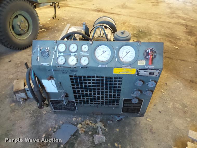 image for item BR9062 Davey 220U air compressor