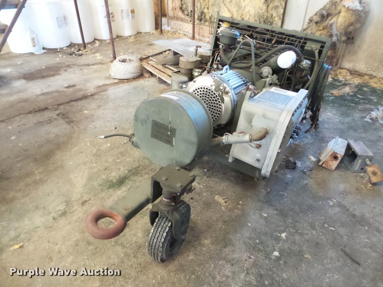 image for item BR9062 Davey 220U air compressor