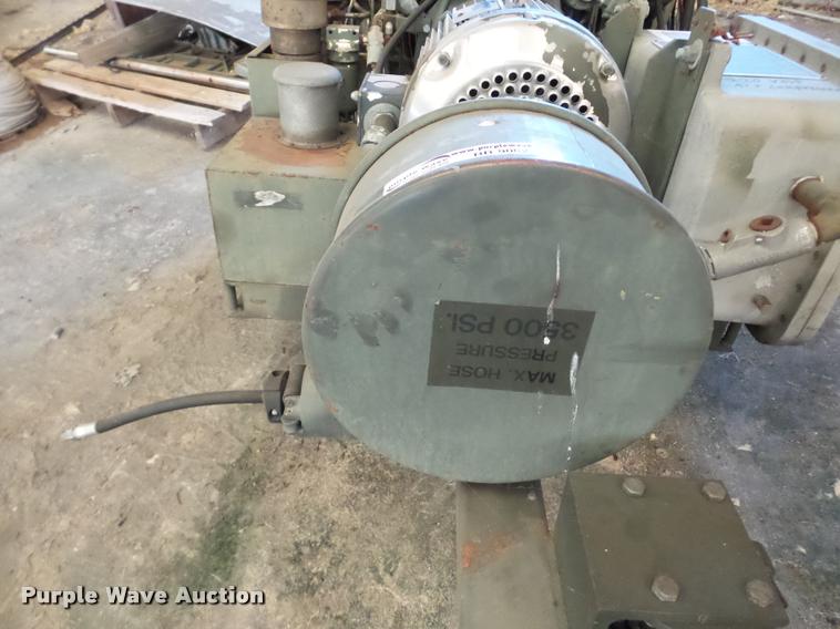 image for item BR9062 Davey 220U air compressor