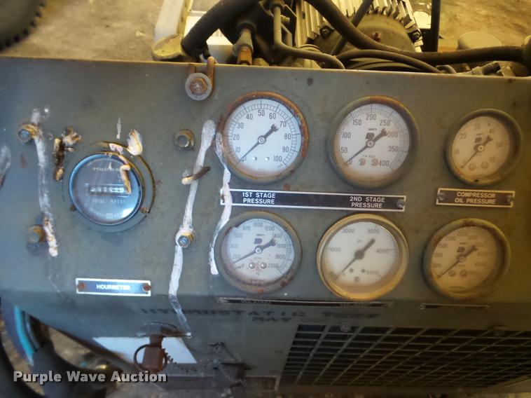 image for item BR9062 Davey 220U air compressor